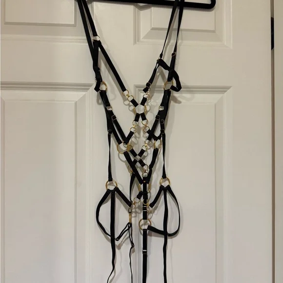 Bordelle Kleio Multi-style Harness Bodysuit In Black - Picture 4 of 8